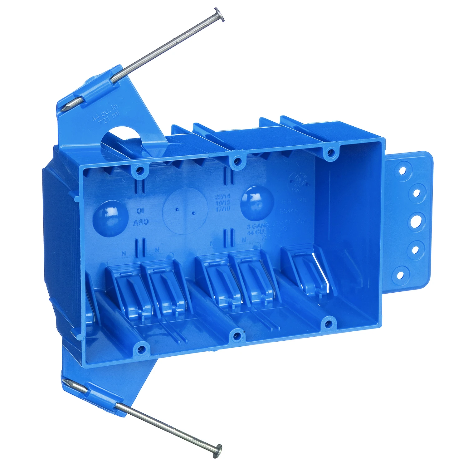helmshardware4058662