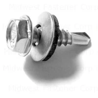 helmshardware5369195